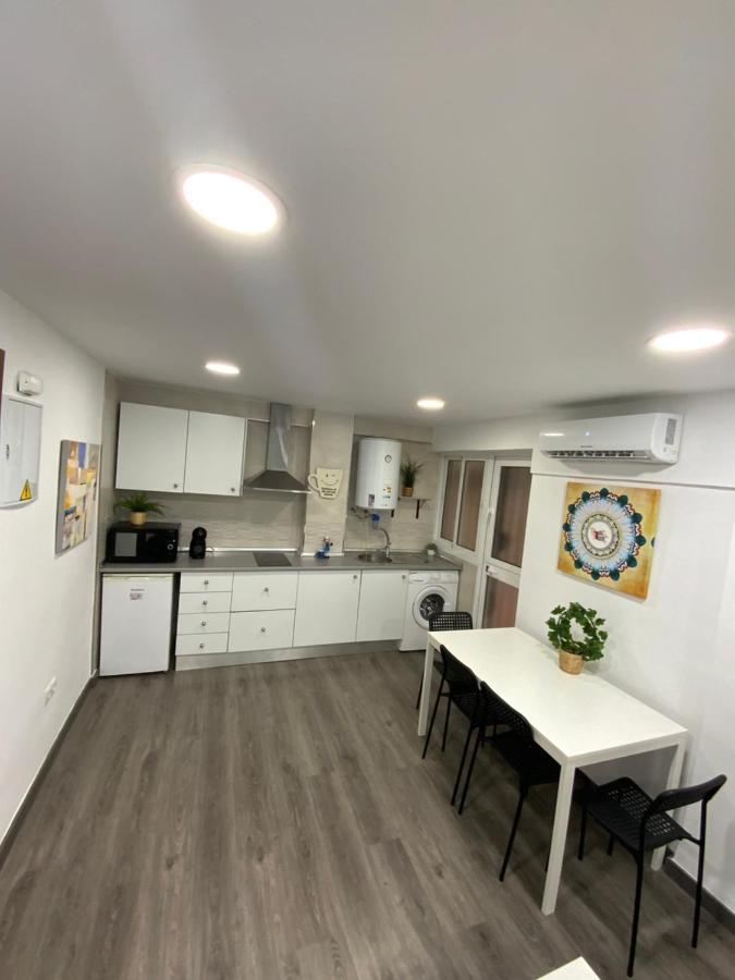 مالقة Goya Apartamentos المظهر الخارجي الصورة