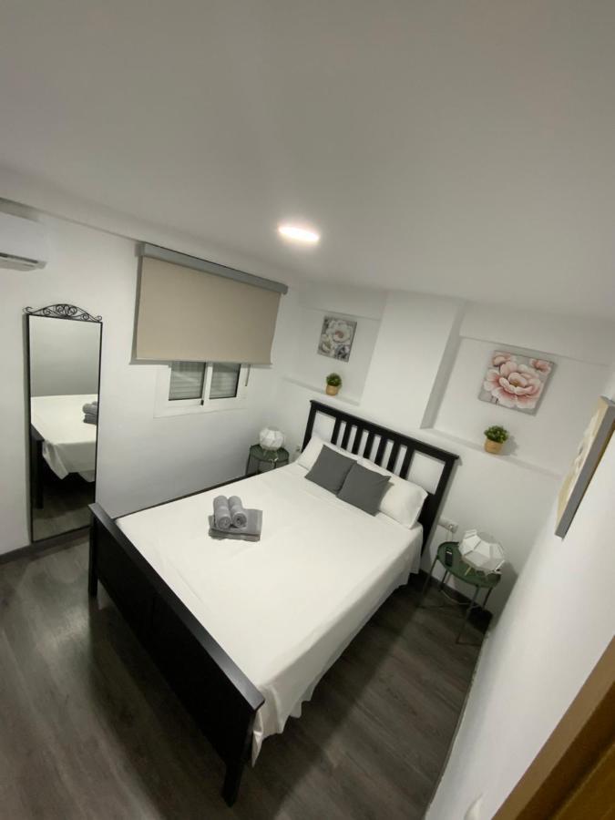 مالقة Goya Apartamentos المظهر الخارجي الصورة